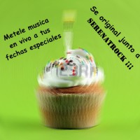 /album/serenatrock-bogota/a15414611-cumpleanos-sabroso-cupcake-con-velas-sobre-fondo-verde-jpg/